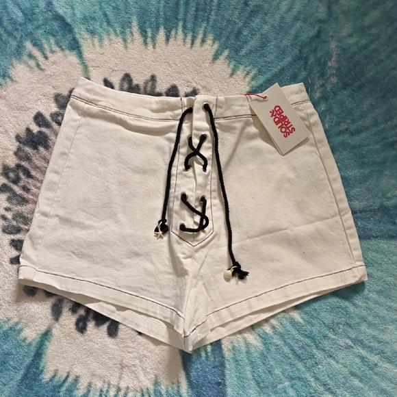 SOLID & STRIPED Pants - White Women's Shorts